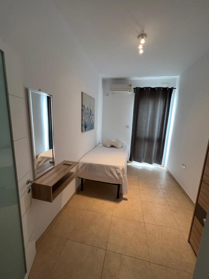 St Julians Smart 2 Bedroom Apartment Saint Julian's Luaran gambar